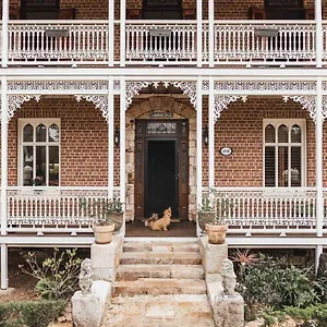 Currawong House Australia